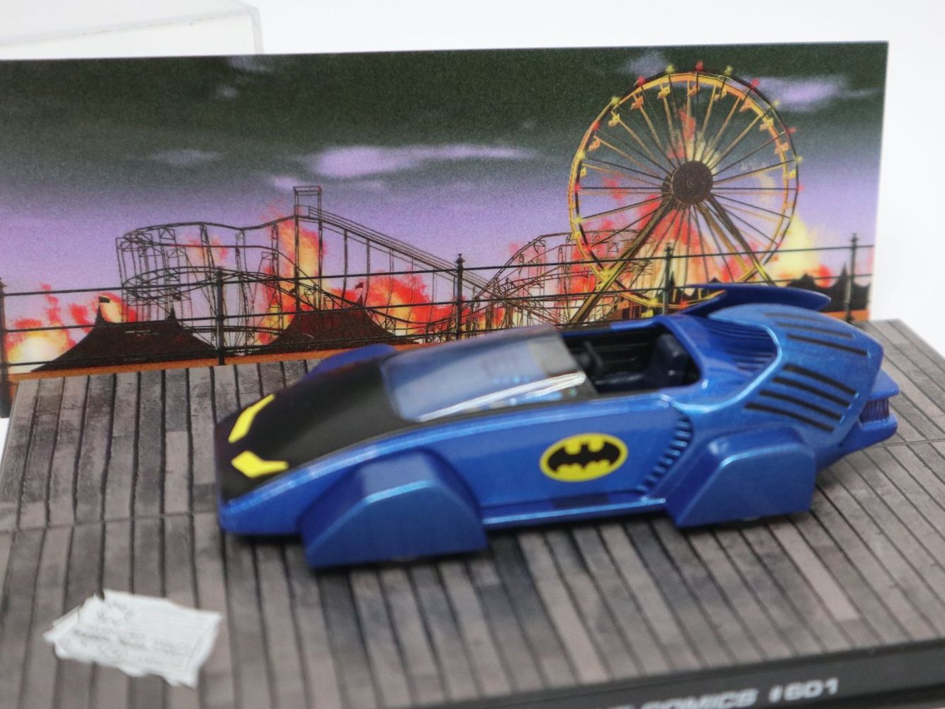 Voitures modèles: Batmobile Detective Comics 601 – Neuf avec emballage d'origine à Eschenbach SG par Astalavista 1