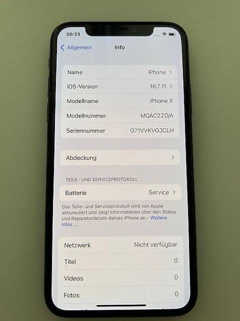 Telefoni cellulari / Smartphones: iPhone X 64GB Space Gray – Usato da Villnachern venduto da mooher 2