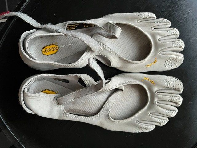 Scarpe da donna: Vibram FiveFingers Barfussschuhe Nr.40 – Usato da Schinznach-Dorf venduto da swi55