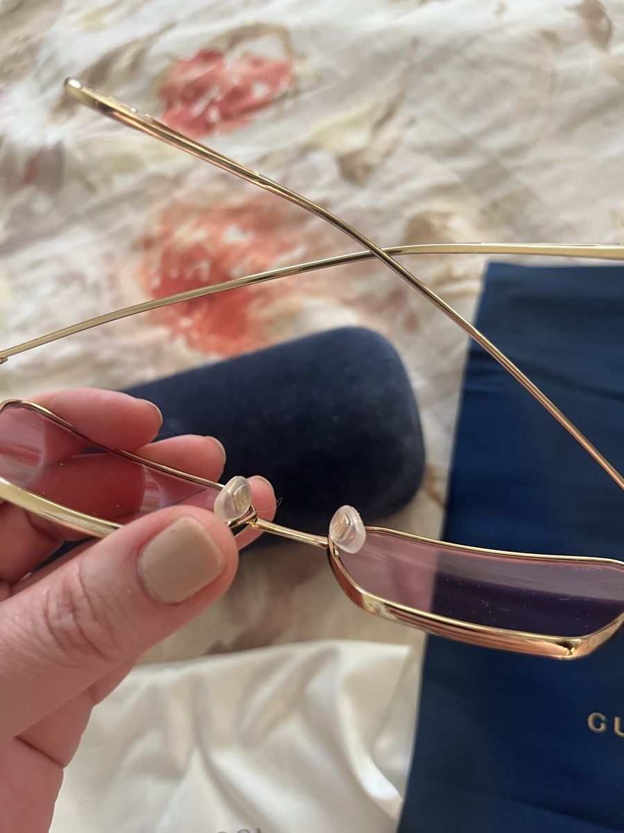Gucci Occhiali & Lenti: Gucci Sonnenbrille, 2 Mal getragen – Nuovo (secondo la descrizione) da Zürich venduto da matilda1981 3