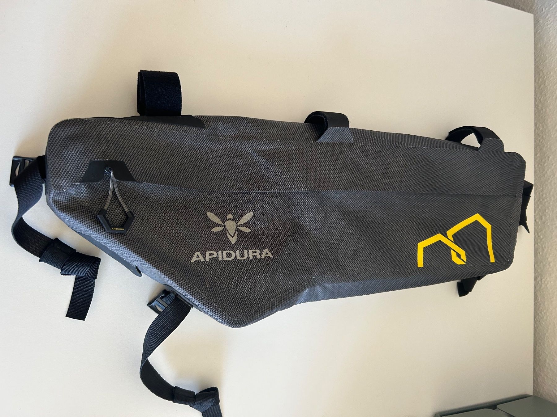 Apidura Borse: Apidura Expedition Frame Pack (5.3L) – Usato da Bern venduto da CarolineSey 5
