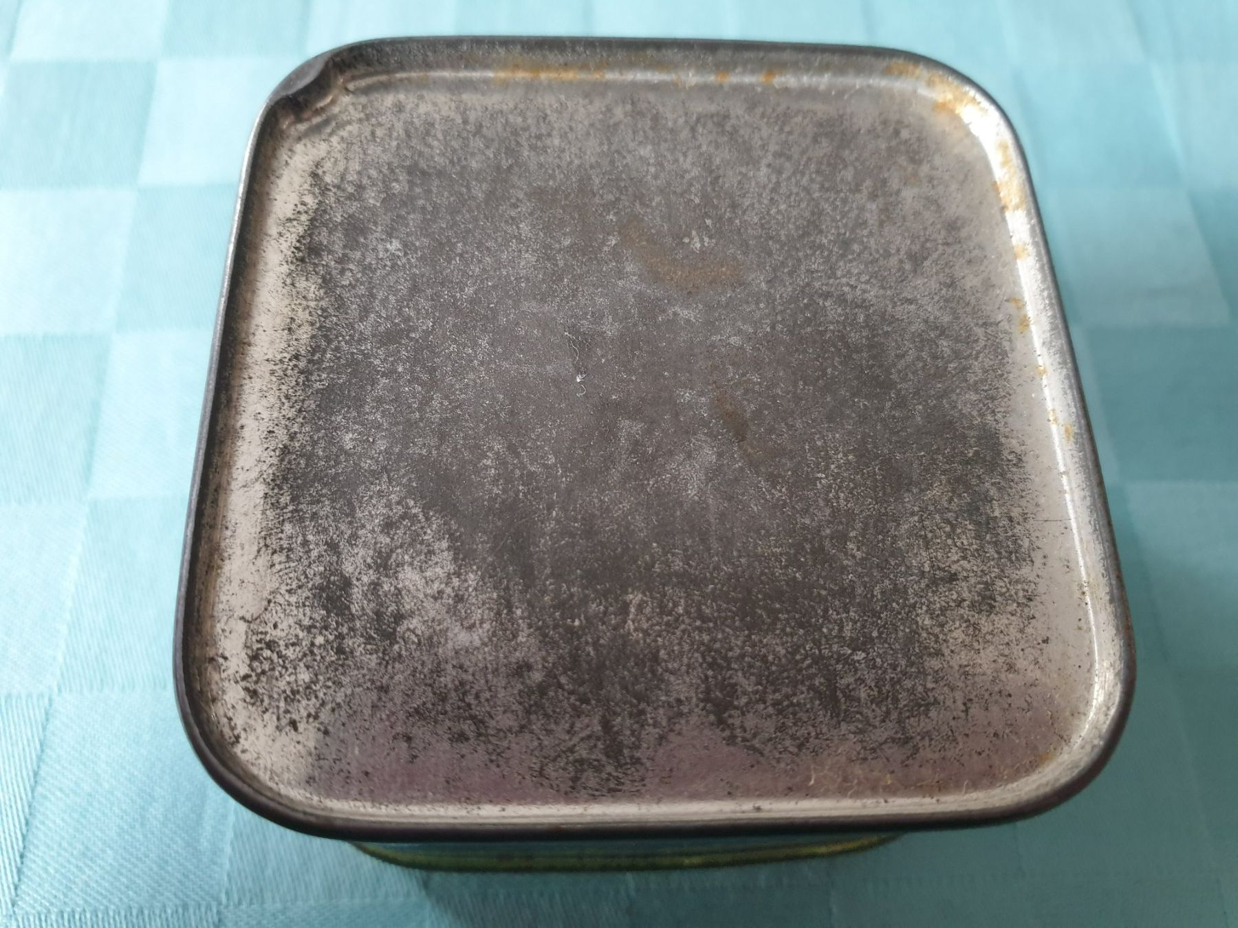 Barattoli: Vintage Blechdose Dose Bienen Stecknadeln – Usato da Mörschwil venduto da spirspi 5