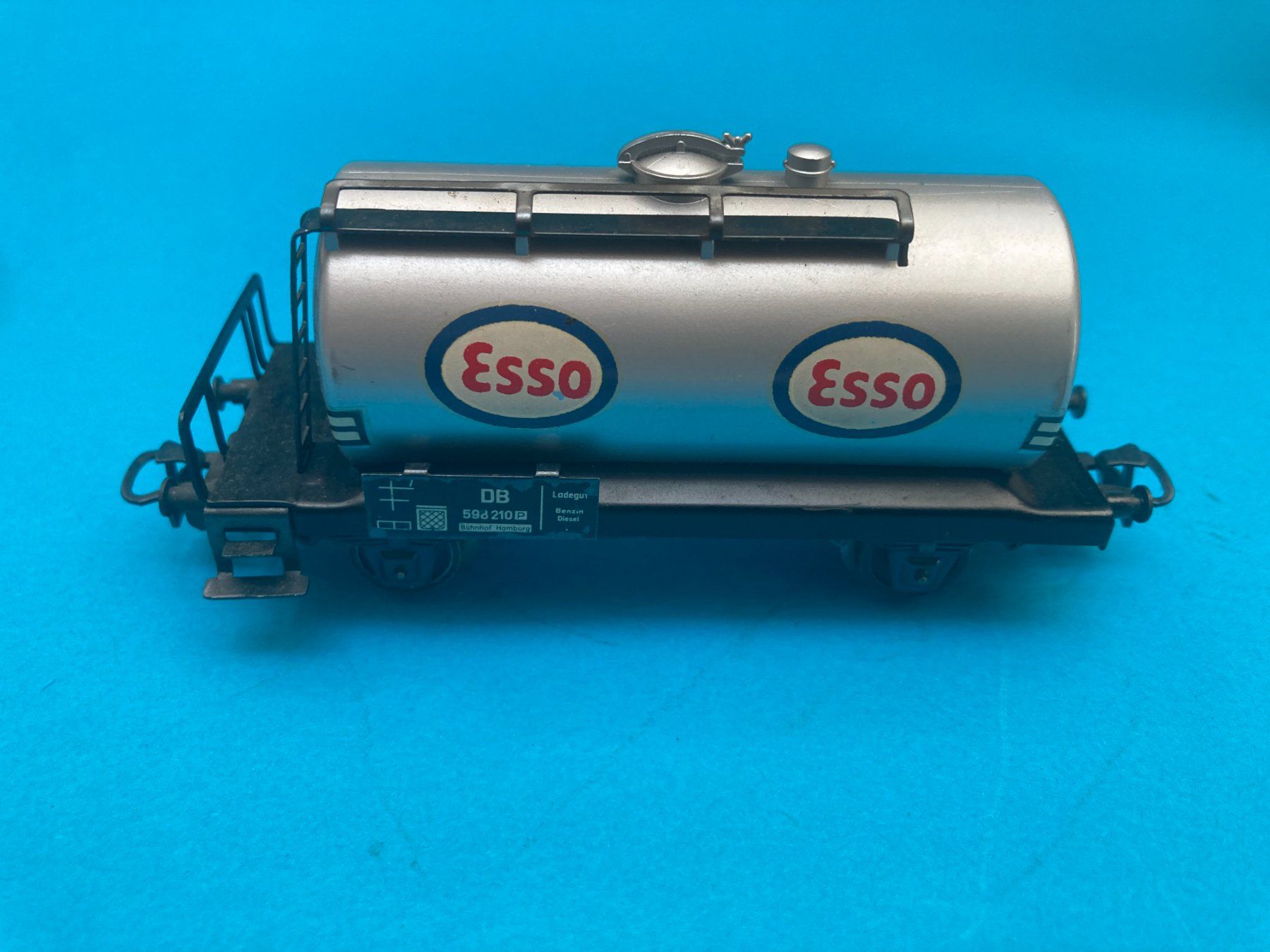 Märklin Modellini di ferrovie: Märklin, Waggons: Shell, Esso, Bordeaux, Kran – Usato da Basel venduto da tin_yv5x 4