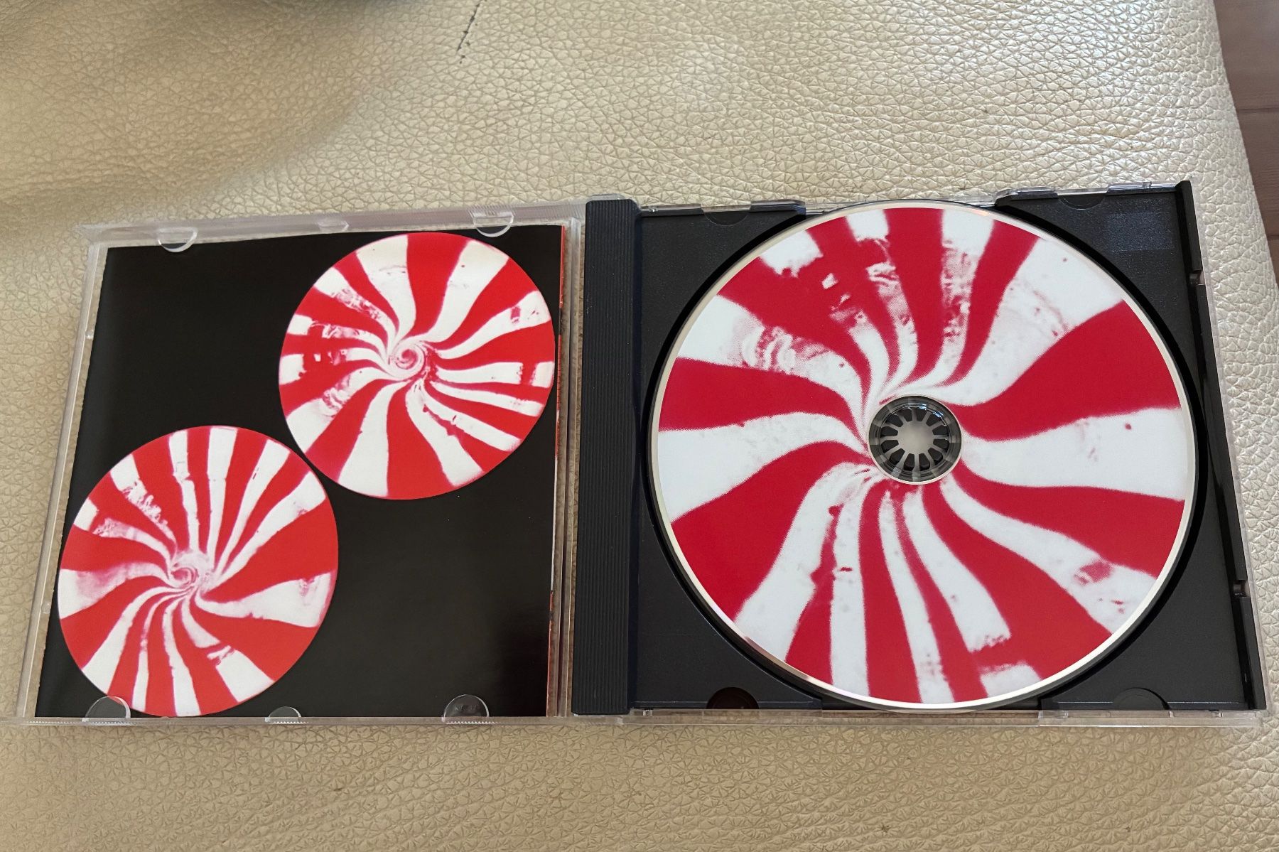 CDs: The White Stripes 2001 CD – D'occasion à Zürich par Upippin 3
