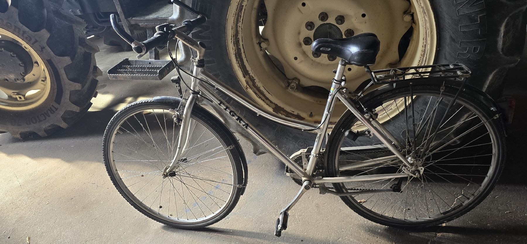 Vélos: Fahrrad/ Schülervelo – D'occasion à Lommis par FastFurious
