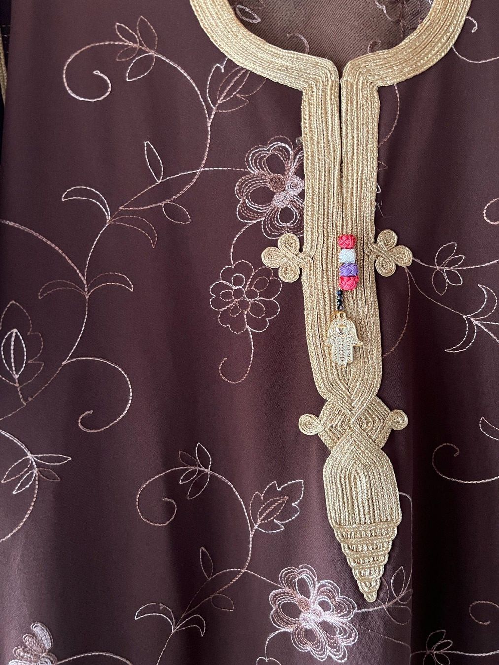 Kleider: Caftan marron et doré, brodé taille M-L neuf – Neu und originalverpackt aus Granges (Veveyse) von Hey-ya 2