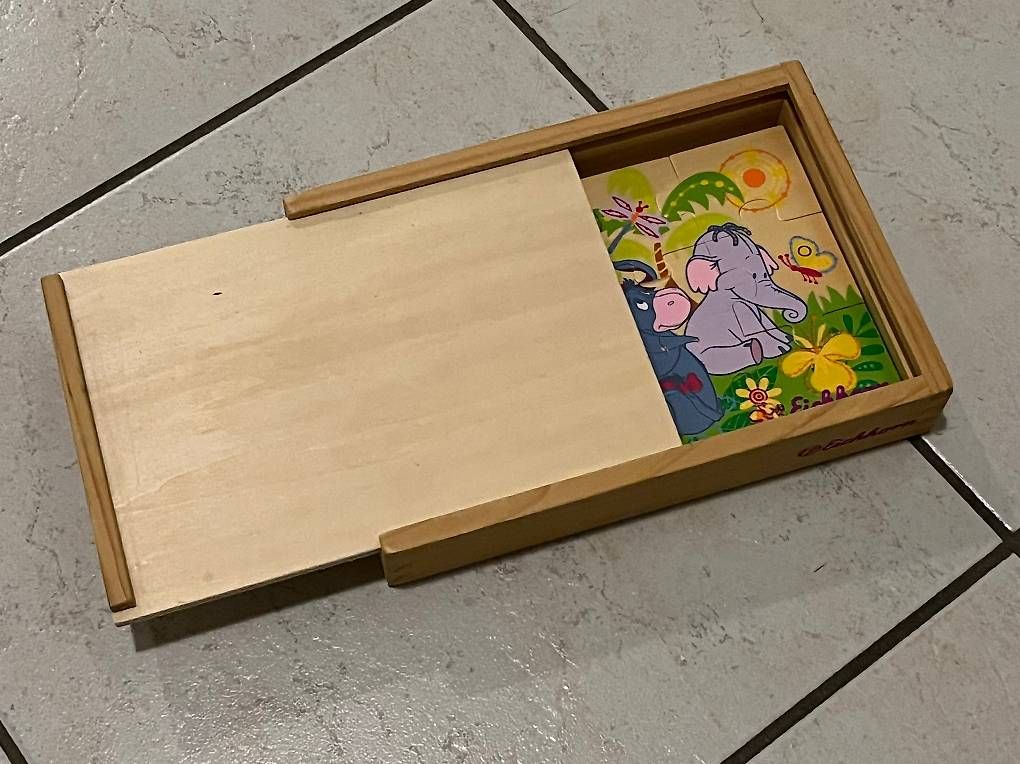 Puzzles: Winnie Pooh Holz Puzzle von Eichhorn – Gebraucht aus Erlinsbach SO von  1