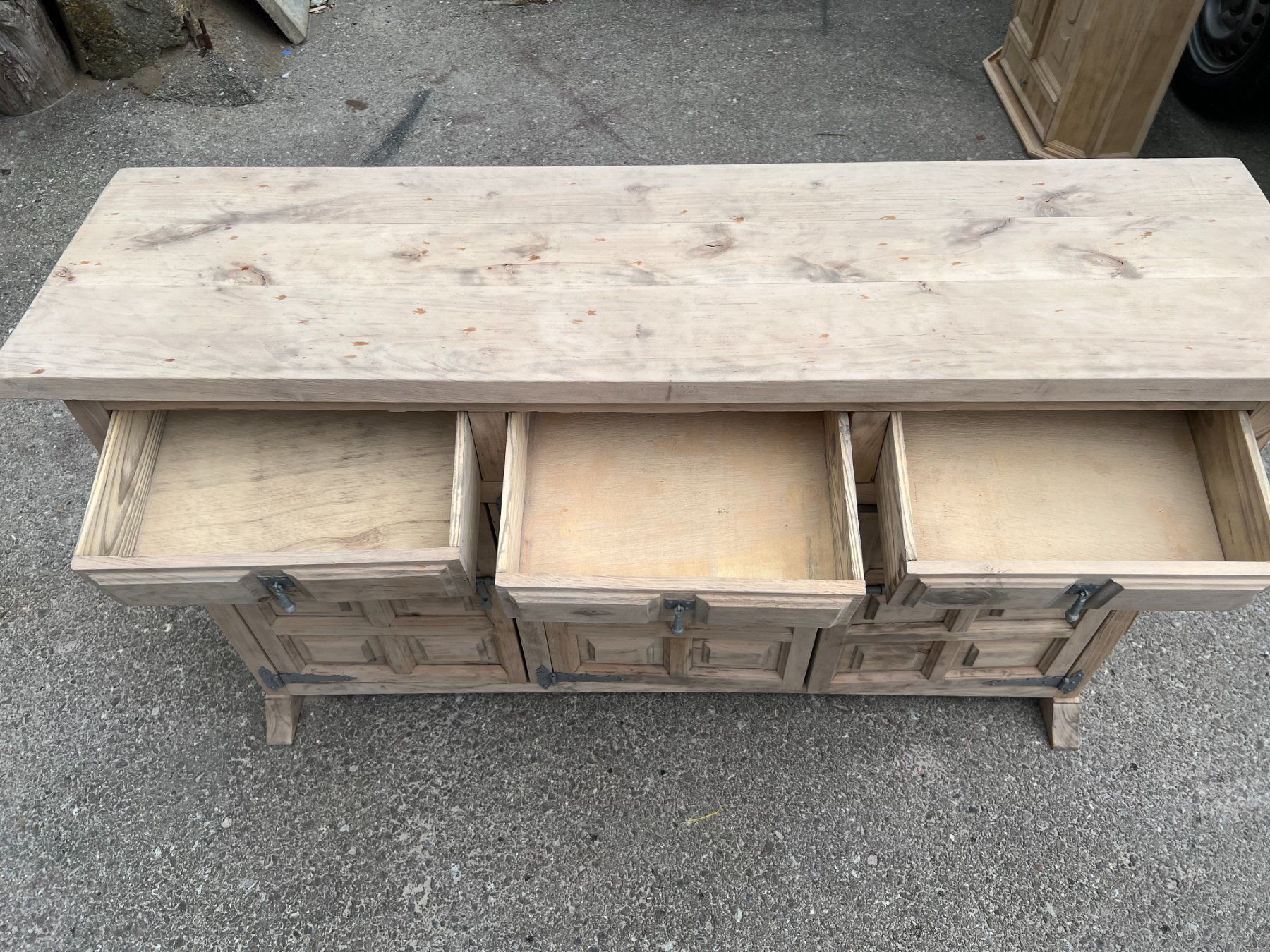 Kommoden: ART 1117-J Meuble espagnol à chaussures sablé – Gebraucht aus Pont-La-Ville von BCMGLEAL 4
