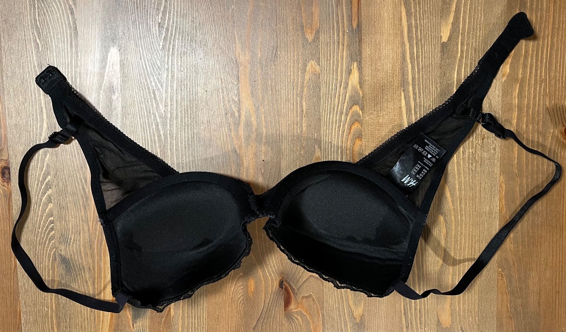 H&M Altra biancheria intima: H&M BH - Grösse 75C - Schwarz – Usato da Altdorf UR venduto da Mini037 2