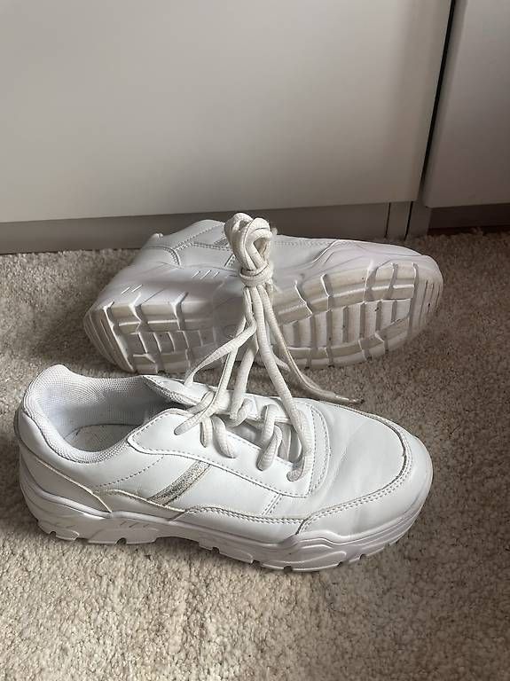 Scarpe da uomo: Venice Sneaker – Usato da Möriken AG venduto da sel_9w5v 2