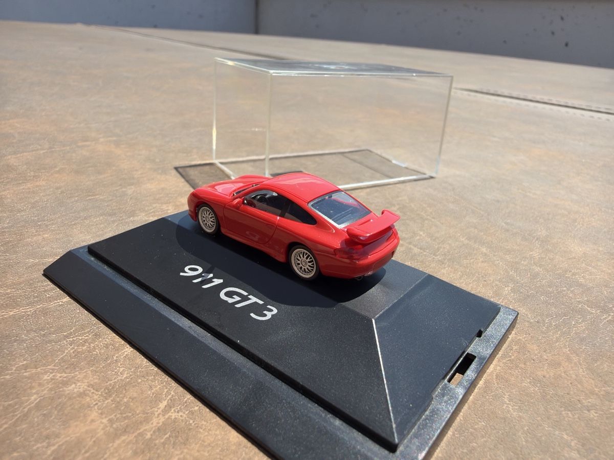 Porsche Modellini d'auto: Porsche 996 GT3 rot - 1/87 – Usato da Wolfwil venduto da Rolex1 1