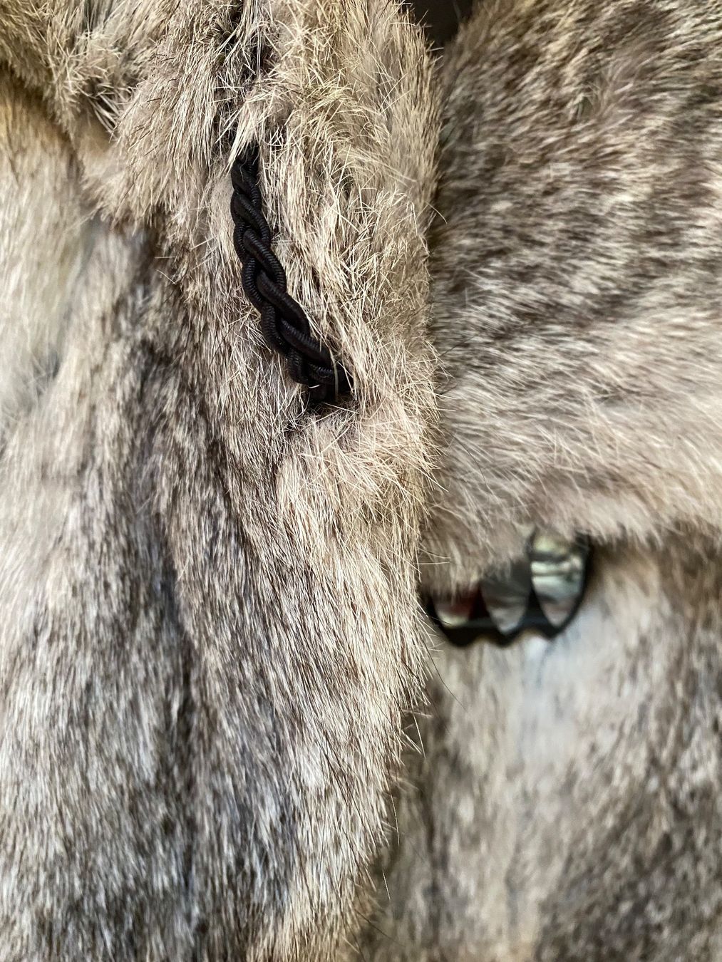 Mäntel: Beautiful vintage fur coat. M – Gebraucht aus Grund b. Gstaad von PlageNeige 3
