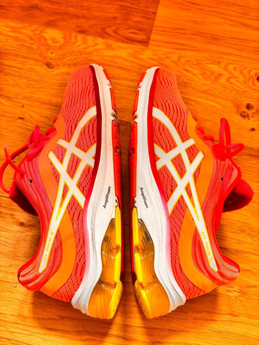 Asics Scarpe da donna: Baskets ASICS Gel-Pulse 11 – Usato da Romainmôtier venduto da val_r8sn 1