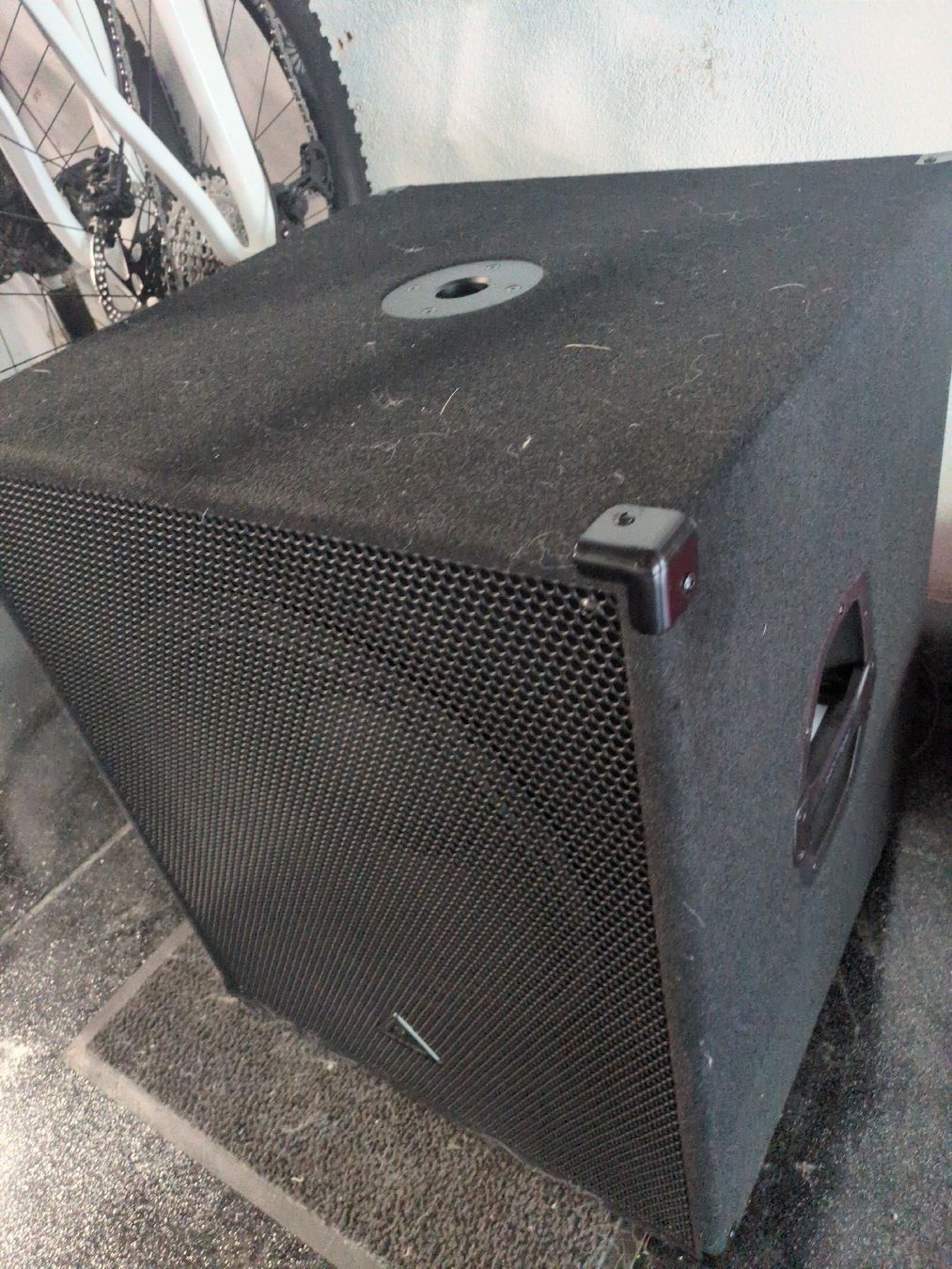 Behringer Lautsprecher: Sub Behringer PK15S NEUF – Neu (gemäss Beschreibung) aus Tüscherz-Alfermée von ken130893 2