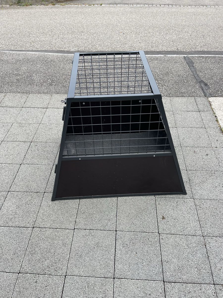 Meiko Käfige, Transport & Sicherheit: Hundebox – Gebraucht aus burgdorf von jonas69 1