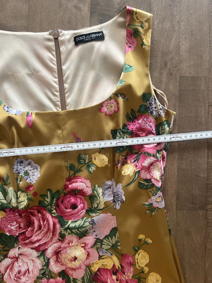 Dolce & Gabbana Vestiti: Dolce & Gabbana Kleid Seide wunderschön! – Nuovo (secondo la descrizione) da Horgen venduto da Baroseda 8
