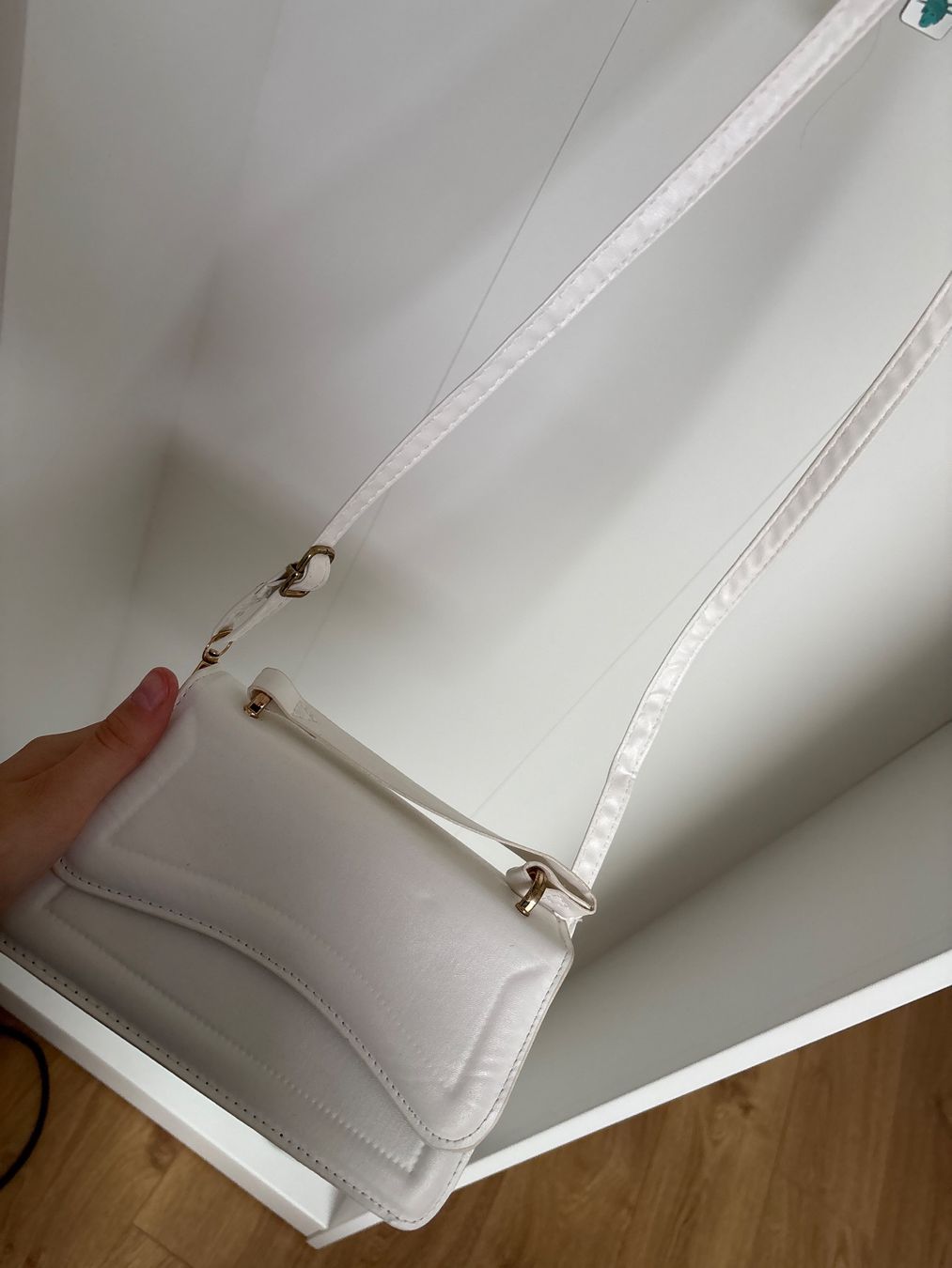 Shein Borse da donna: Sac à main blanc – Usato da Nidau venduto da hel_vwr6