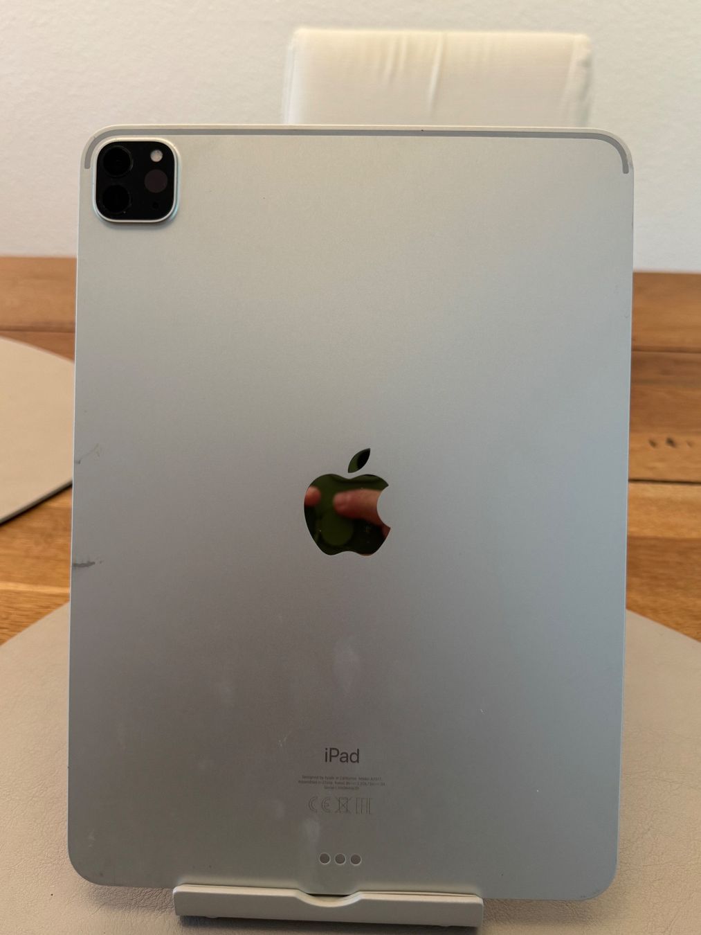 Apple Tablettes PC: iPad Pro 11” (3 Generation) – Défectueux à Adliswil par Busys 1