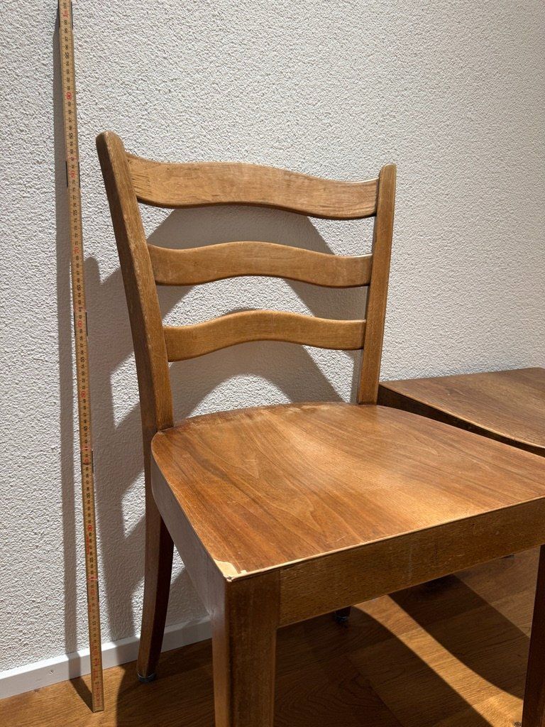 Stühle: 2 Holzstühle ab 1 CHF – Gebraucht aus Jona von swissfamilystore 6