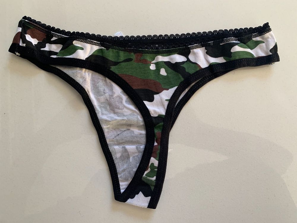 Sexy Military String in M (Neu und originalverpackt) in Chiasso für CHF ...
