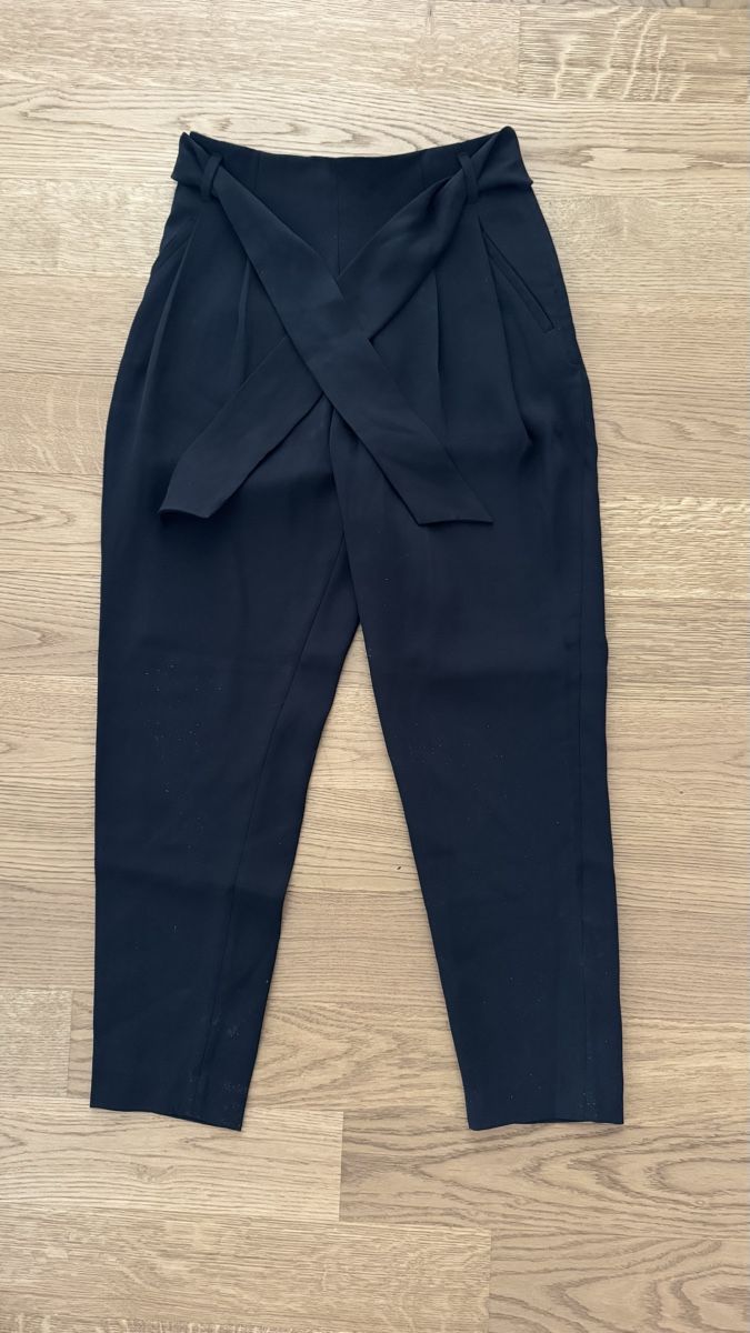 H&M Pantaloni: Pants H&M new – Nuovo (secondo la descrizione) da Zürich venduto da yan_5ydb 1