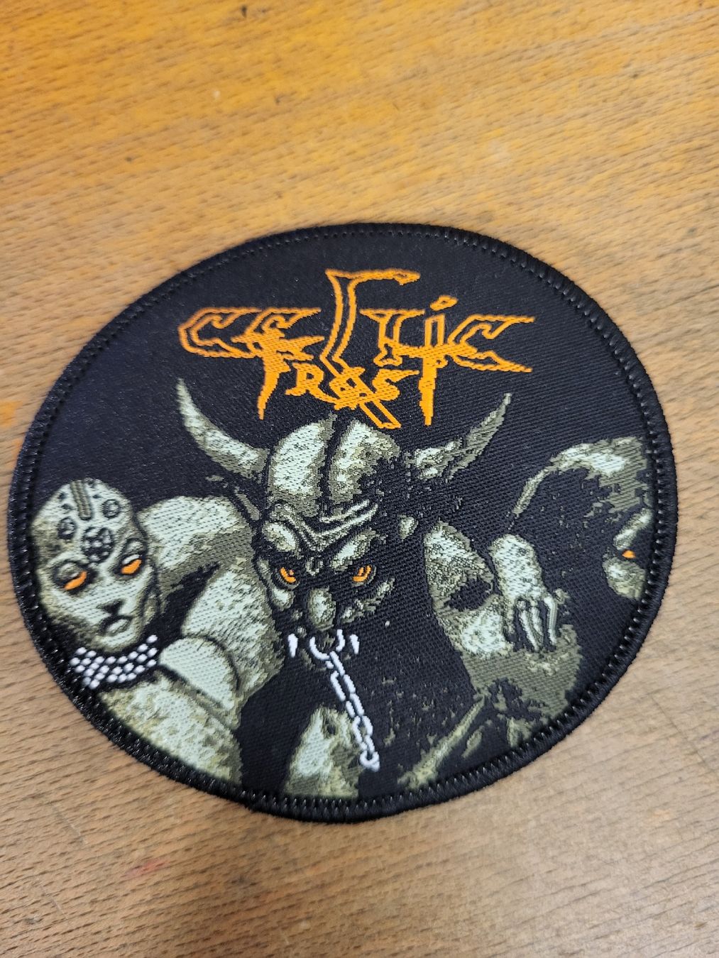 Toppe: Celtic Frost Aufnäher / Patch – Nuovo e nell'imballaggio originale da Thun venduto da Kissthis