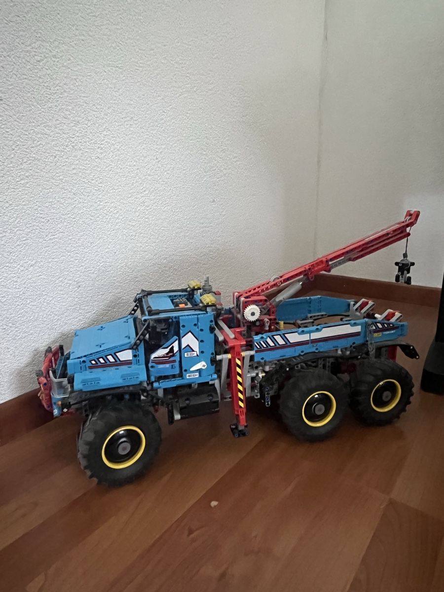 Lego Kit di costruzioni: Ferngesteuerter Lego Lastwagen – Usato da Tobel venduto da gil_6fhz