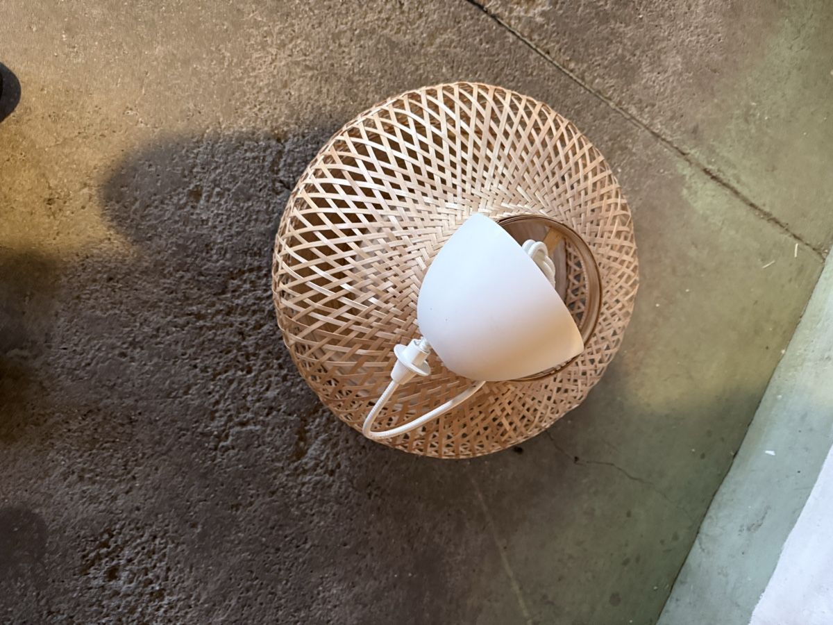 Ikea Lampadari & plafoniere: Lampe plafond  – Usato da Renan BE venduto da Meh1983 1