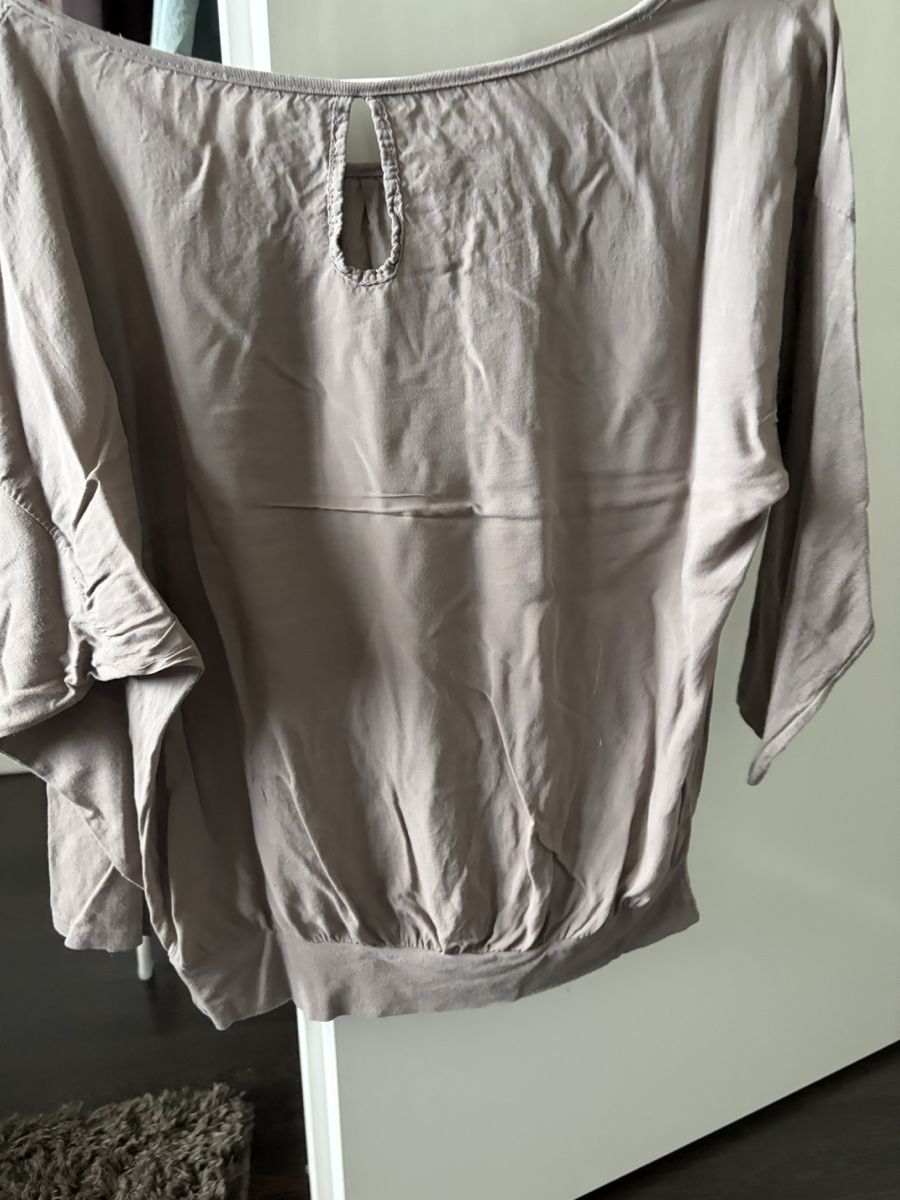 T-shirt: Shirt Oberteil  – Usato da Bolken venduto da viv_52qx