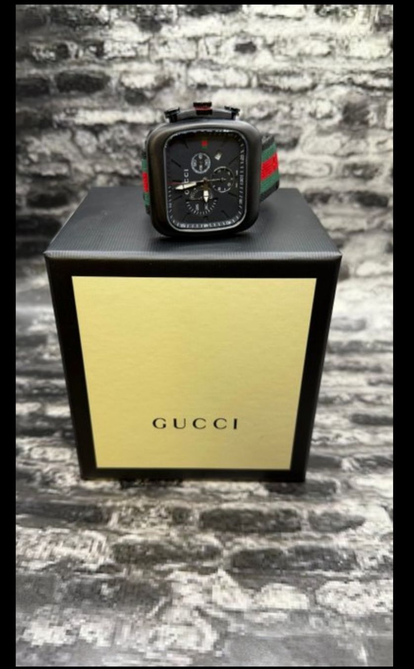 Gucci Orologi: Gucci Coupe chronograph – Usato da Romanel-s-Lausanne venduto da site76 3