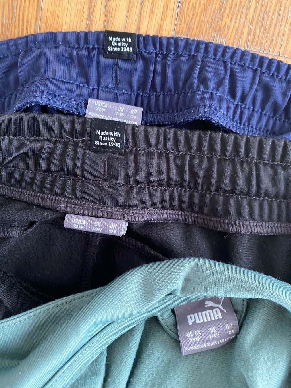 Puma Completi: Kinder Puma Set + extra Hose, Gr. 128, Trainingsanzug – Usato da Wädenswil venduto da PeterWaedi 2