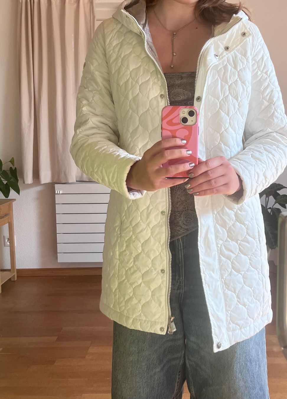 Bonita Vestes: weisse Steppjacke von Bonita – Neuf (Voir description) à Gerlafingen par Mapaho