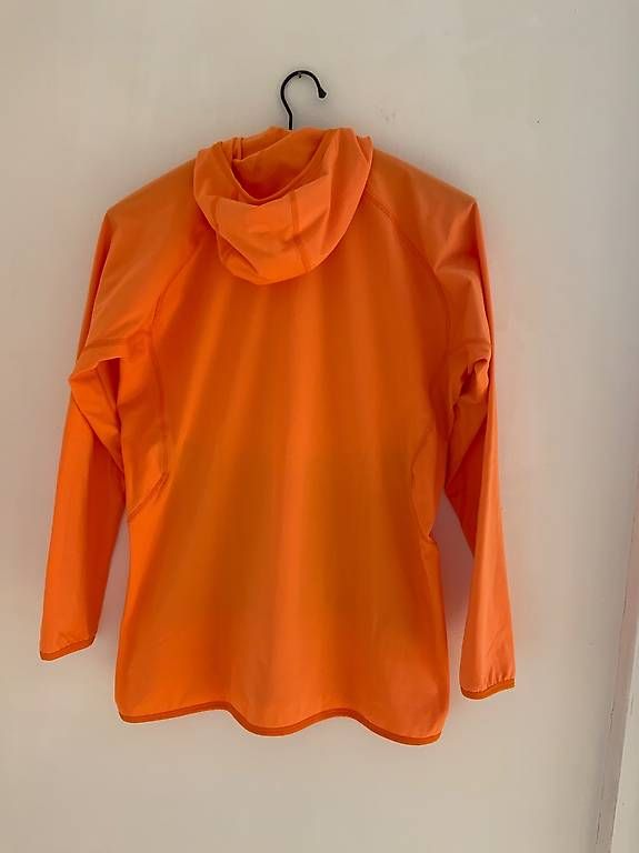 Haglöfs Jacken: haglöfs Hoodie Damen – Gebraucht aus Goldiwil (Thun) von joleu 1