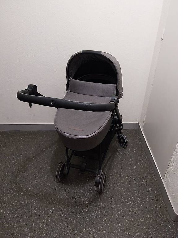 Carrozzine: Kinderwagen Cybex Kombi-Set 3 in 1 – Usato da Adliswil venduto da deb_9s5z