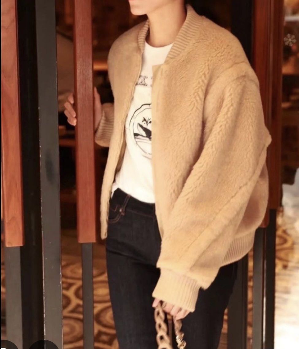 Max Mara Giacche: MAX MARA Teddy Bear Bomber - Iconic - Gr. S - beige – Nuovo (secondo la descrizione) da Bern venduto da Leppi2 1