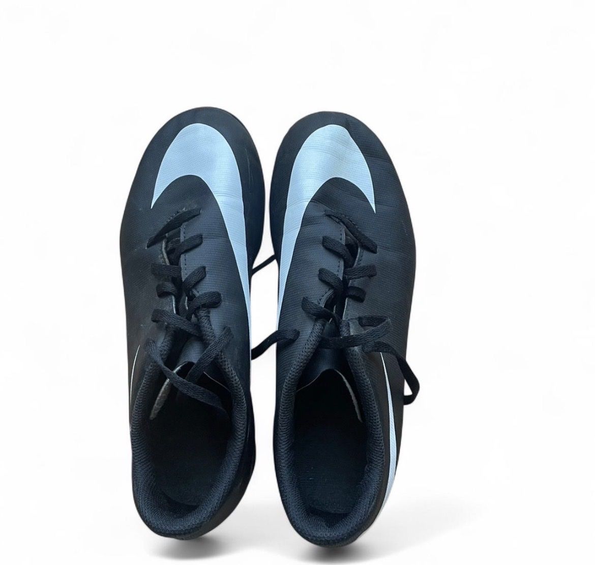 Nike Scarpe da uomo: Chaussures de foot nike noir – Usato da Châtillon JU venduto da rya_bl75 1