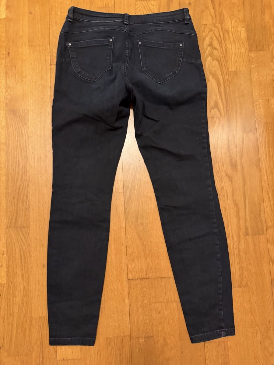 C&A Jeans: C&A Skinny Shaping Jeans, Grösse 40. – Gebraucht aus Adliswil von StephanieAnnina 3