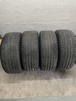 4x Dunlop Sommerpneu 235/45R18