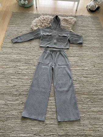 Zara Hose und Jacke. Gr. XS. Neu!!