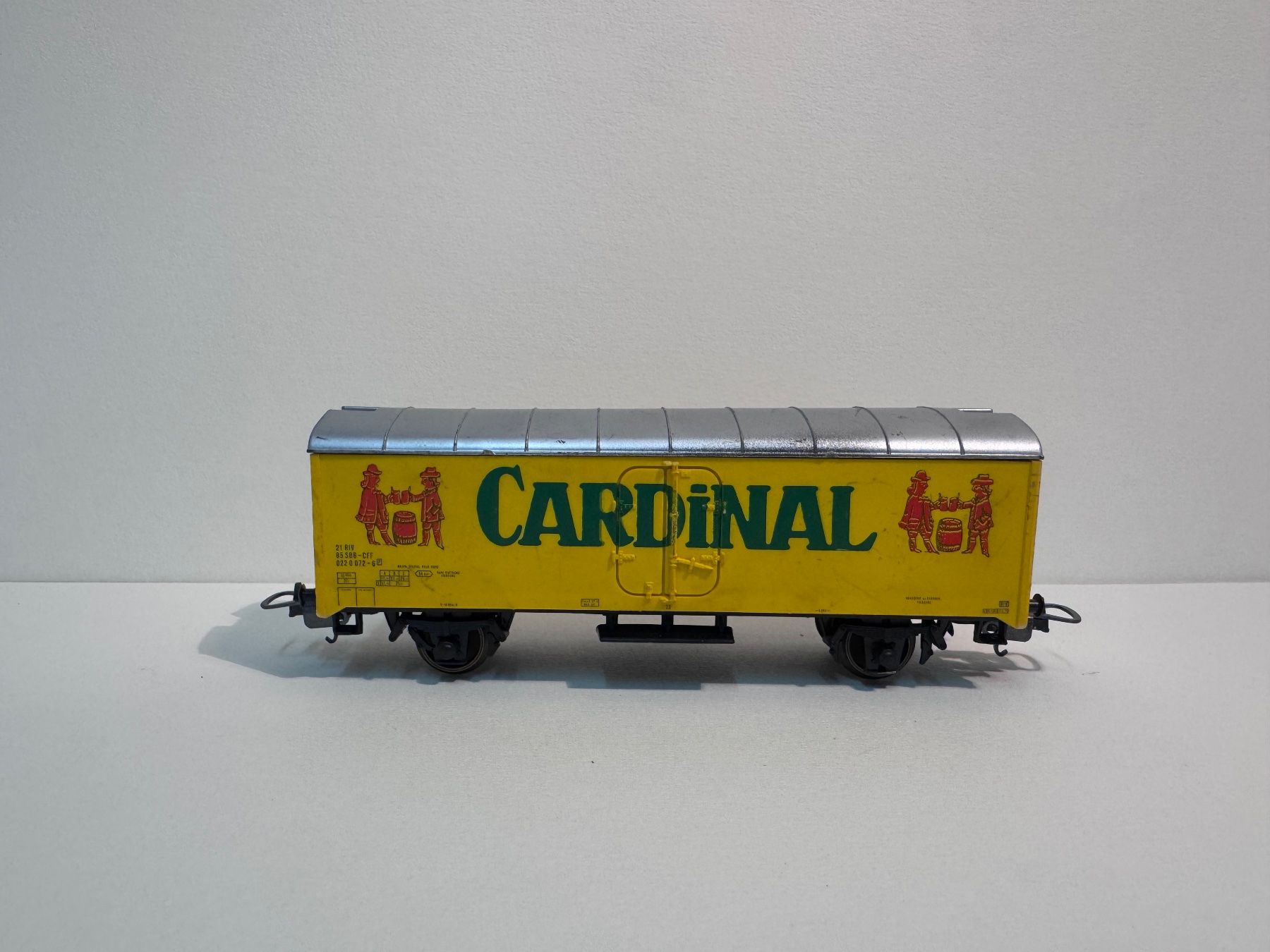 Lima Modelleisenbahnen: Lima Cardinal Güterwagen 303152 – Gebraucht aus Zug von Urimober 2