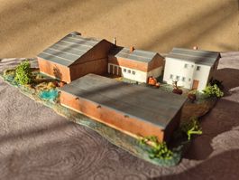 Farm sehr schön als Diaorama im Massstab N