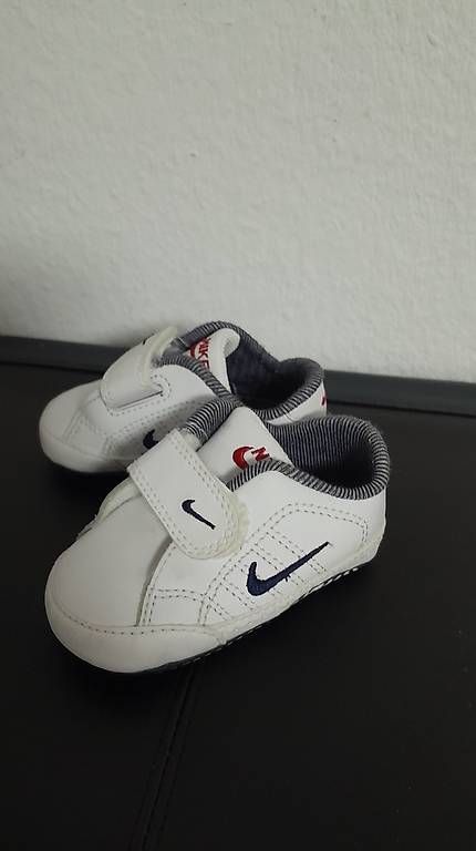 Nike Schuhe für Jungen: Neue Nike Bbabyschuhe, Gr. 17 – Neu und originalverpackt aus Schwerzenbach von Aura888 3