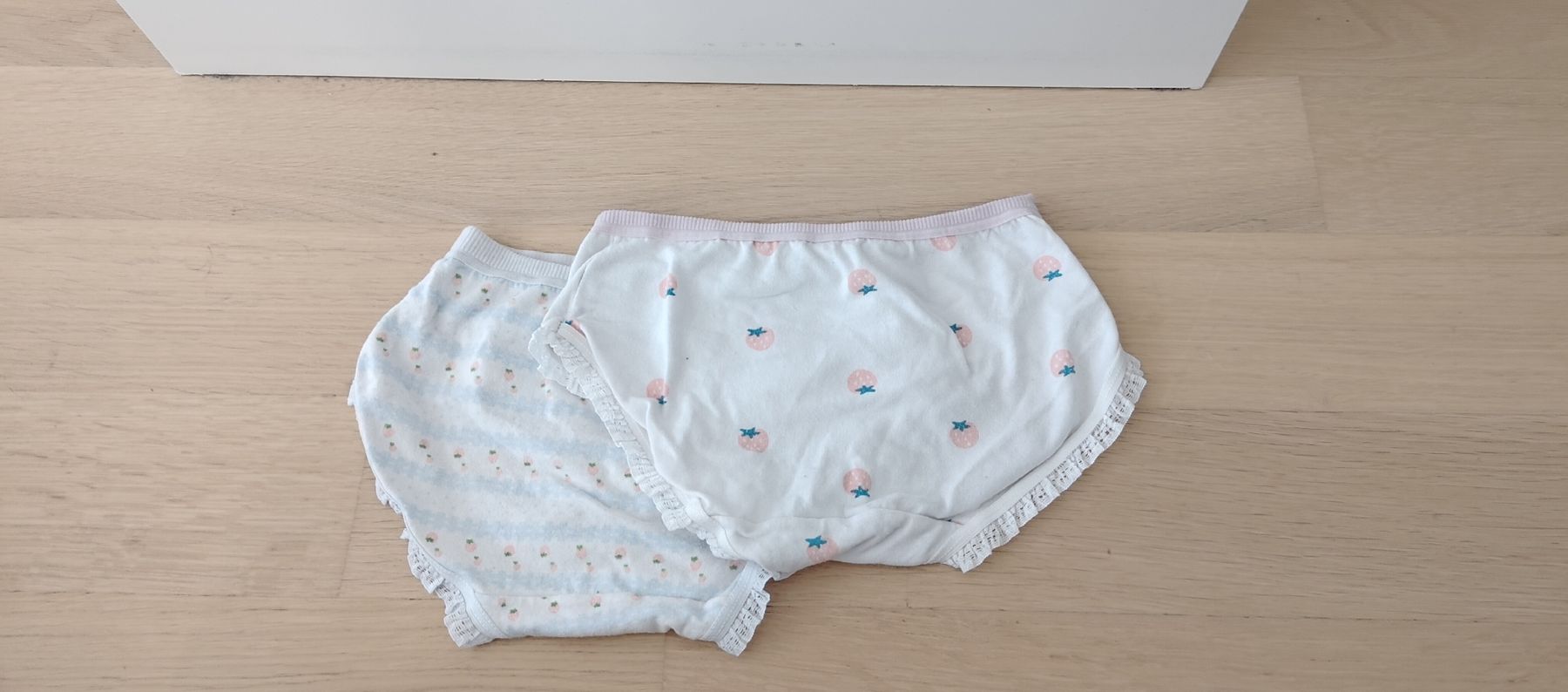 Altra biancheria intima: Meitli Unterhose neu – Nuovo (secondo la descrizione) da Schwerzenbach venduto da VityaCrafts 1
