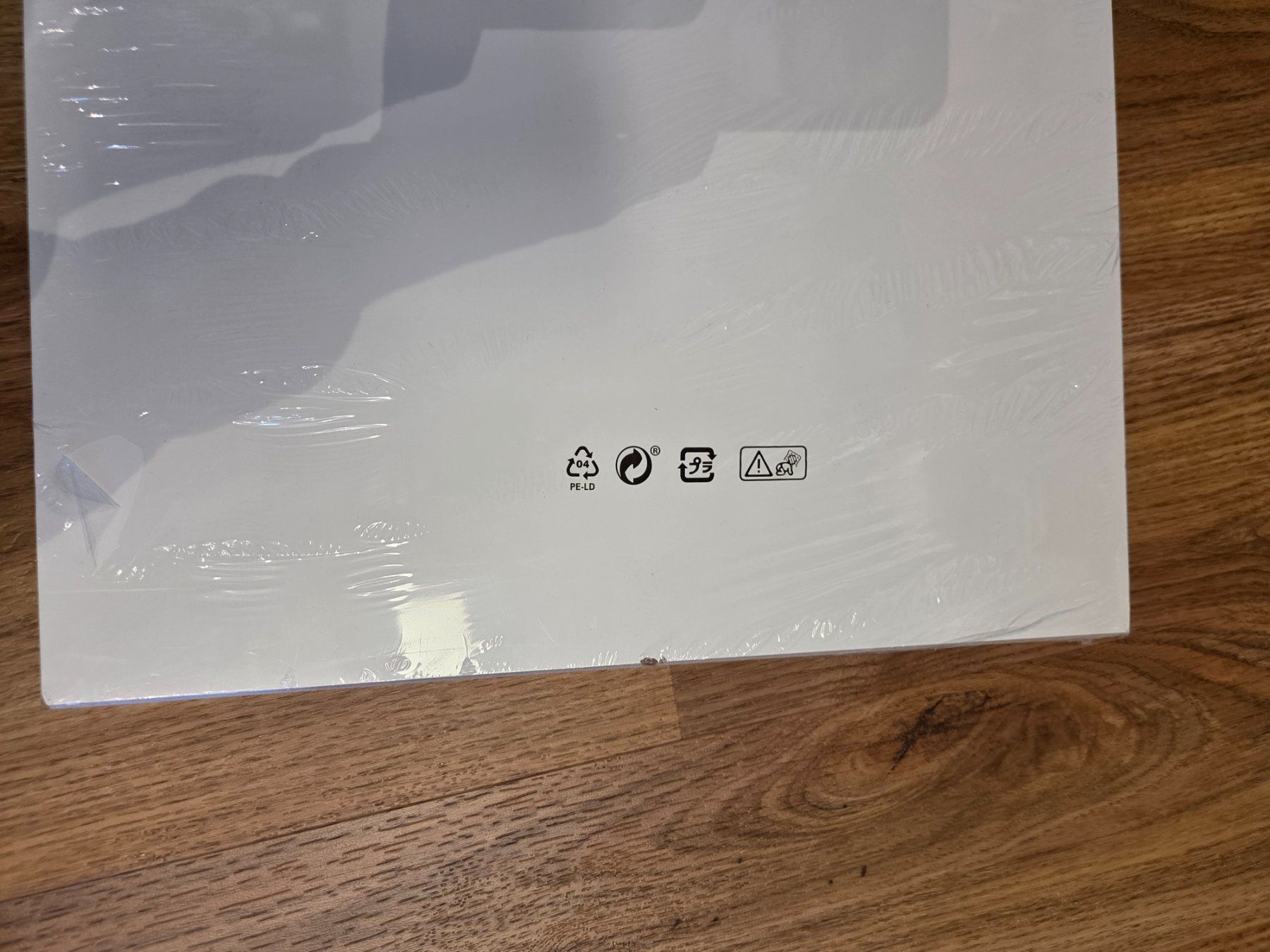 Ikea Scaffali: Ikea Kallax Einsatz mit Fach, X, weiss – Nuovo e nell'imballaggio originale da Heinrichswil venduto da frankie19860 2