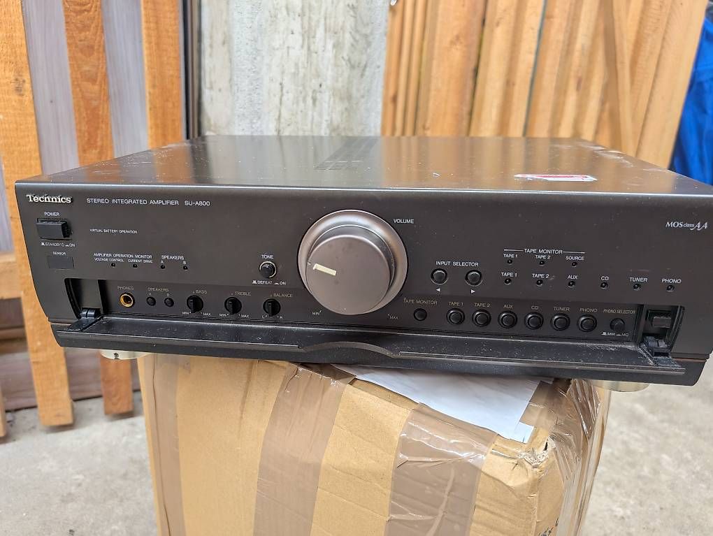 Technics Verstärker: HiFi-Verstärker Technics SU-A800 Stereo Integrated Amplifier – Gebraucht aus Frauenfeld von Yuriy