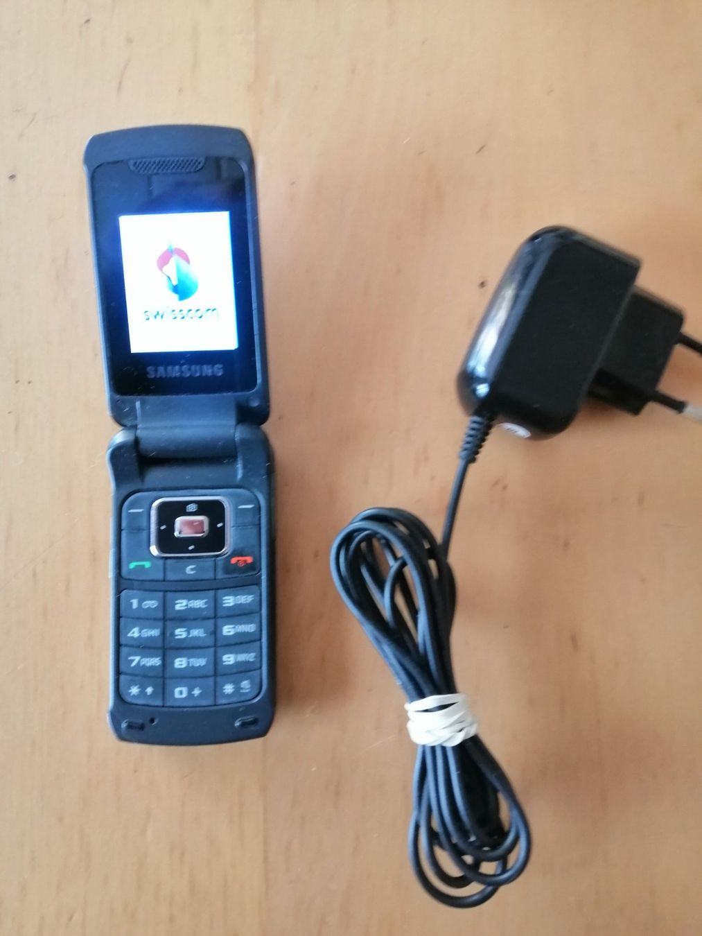 Samsung Handys / Smartphones: Samsung - Handy Modell SGH-M310V – Gebraucht aus Ennenda von Melru