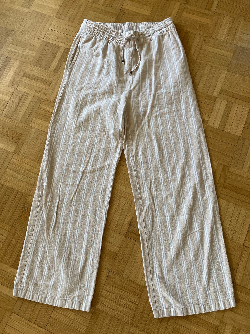 Pantaloni: Schöne Sommerhose, Leinen/Baumwolle, Gr. M – Nuovo (secondo la descrizione) da Olten venduto da Dickbrave