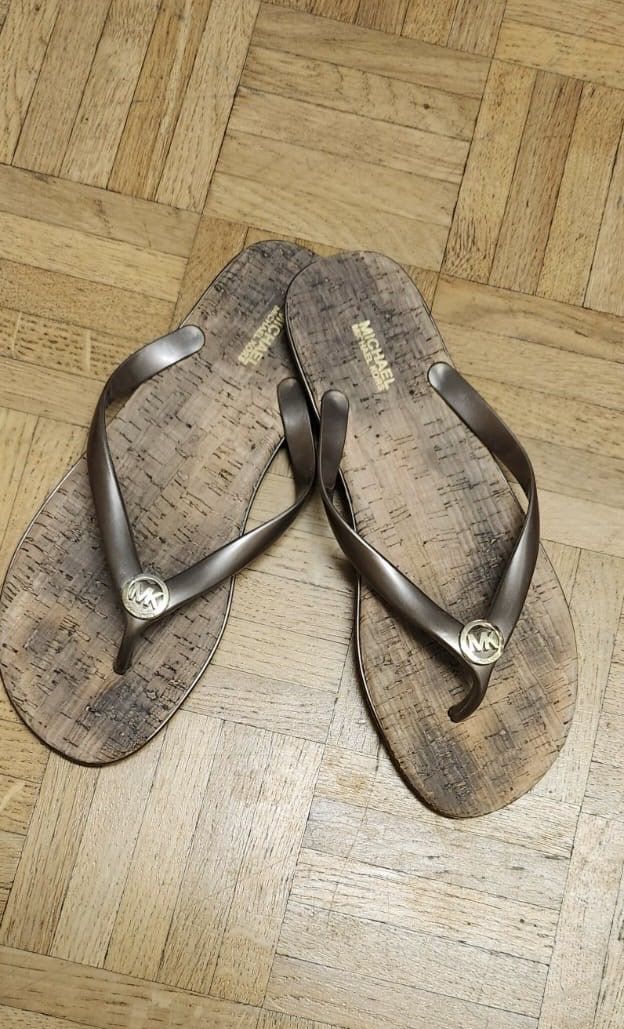 Michael Kors Scarpe da donna: Michael Kors Flipflops – Usato da Zürich venduto da alv_pqz2
