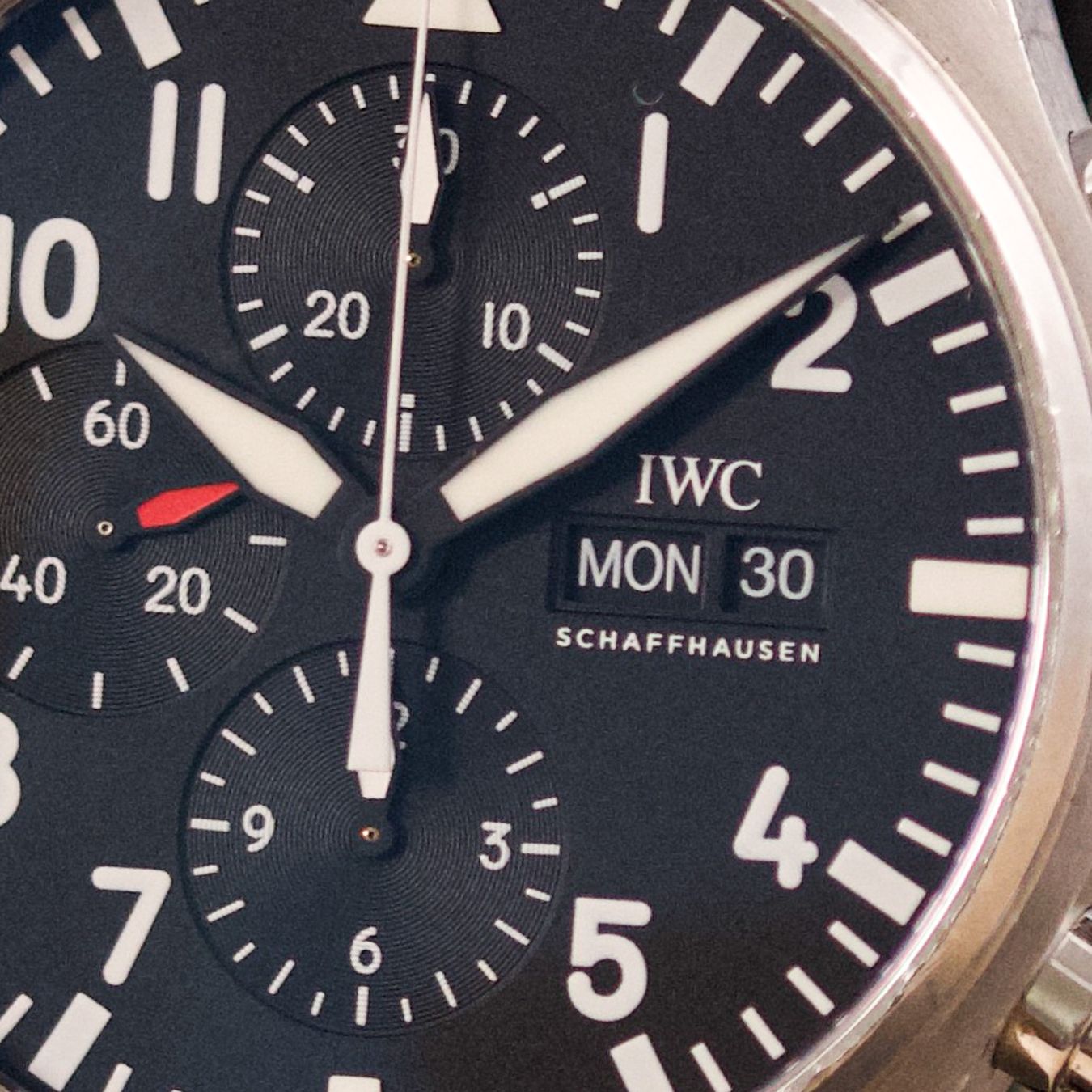 IWC Uhren: IWC Pilot Watch Chronograph /IW377709/ 2018/ Full Set – Gebraucht aus Luzern von PrimeSwissTime 3