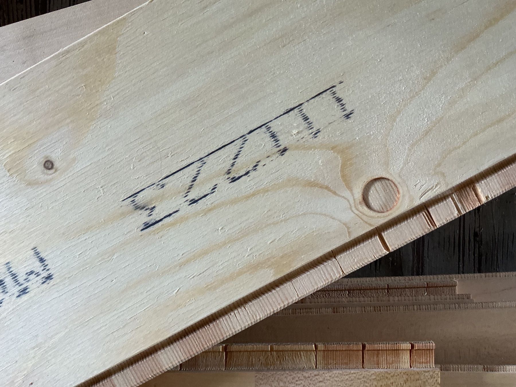 Articoli in legno: Parkett – Usato da Staffelbach venduto da Holdihof 1